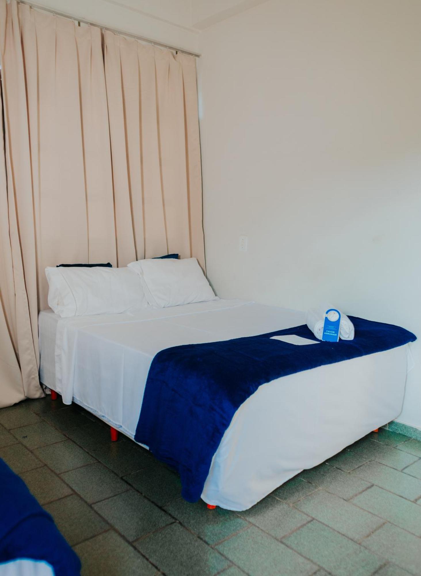 Hotel Santa Terezinha Alfredo Chaves Exterior photo